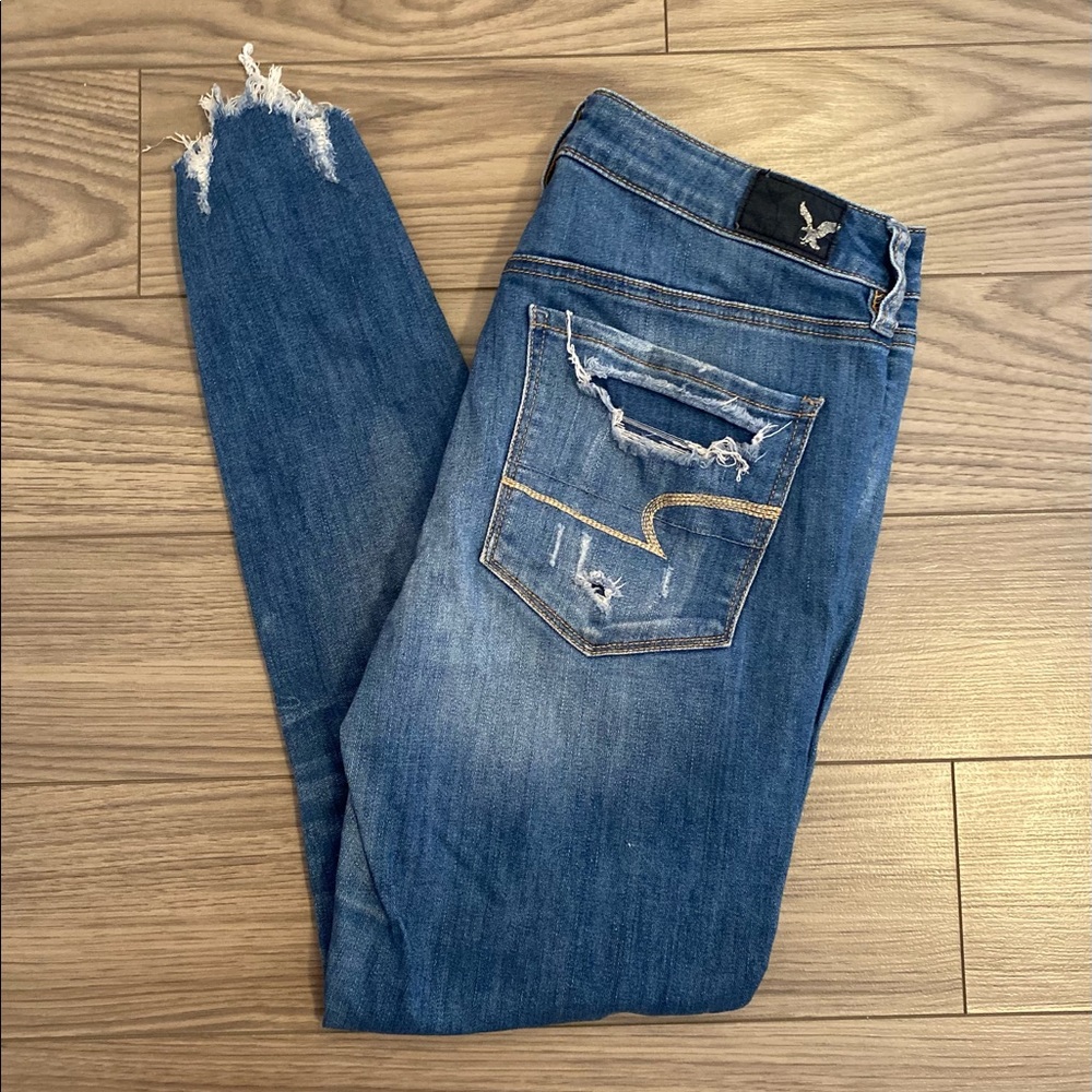American Eagle distressed high waisted jeggings Sz 6